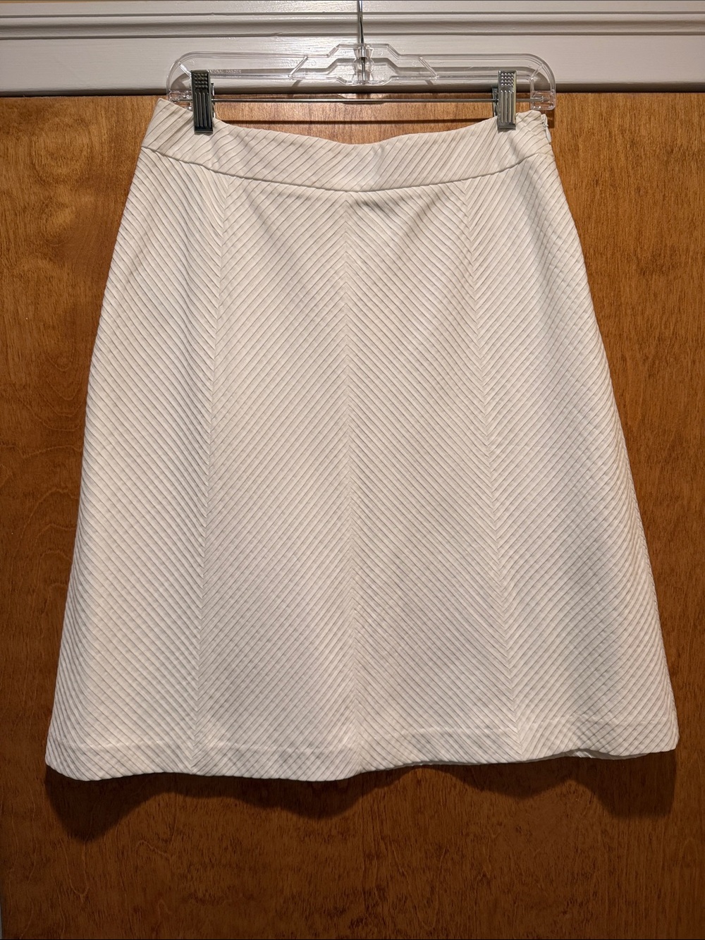 Ann Taylor Cream Textured A-Line Skirt